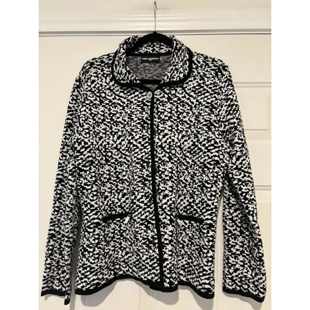 Women's sz L black and white Karen Lagerfeld sweater jacket #764‎